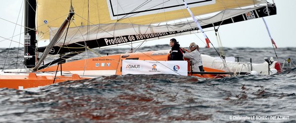 Viencent RIOU avant le départ des 24h Azimut logo DSC 9345 web